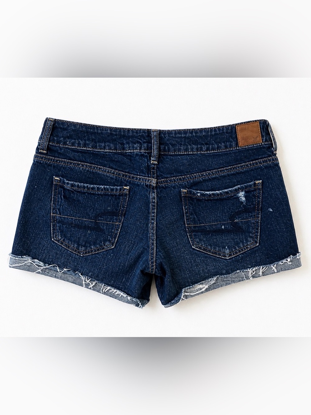 American Eagle Low Rise Denim Shorts Size 6 Dark Wash Distressed Cutoff - Picture 4 of 4